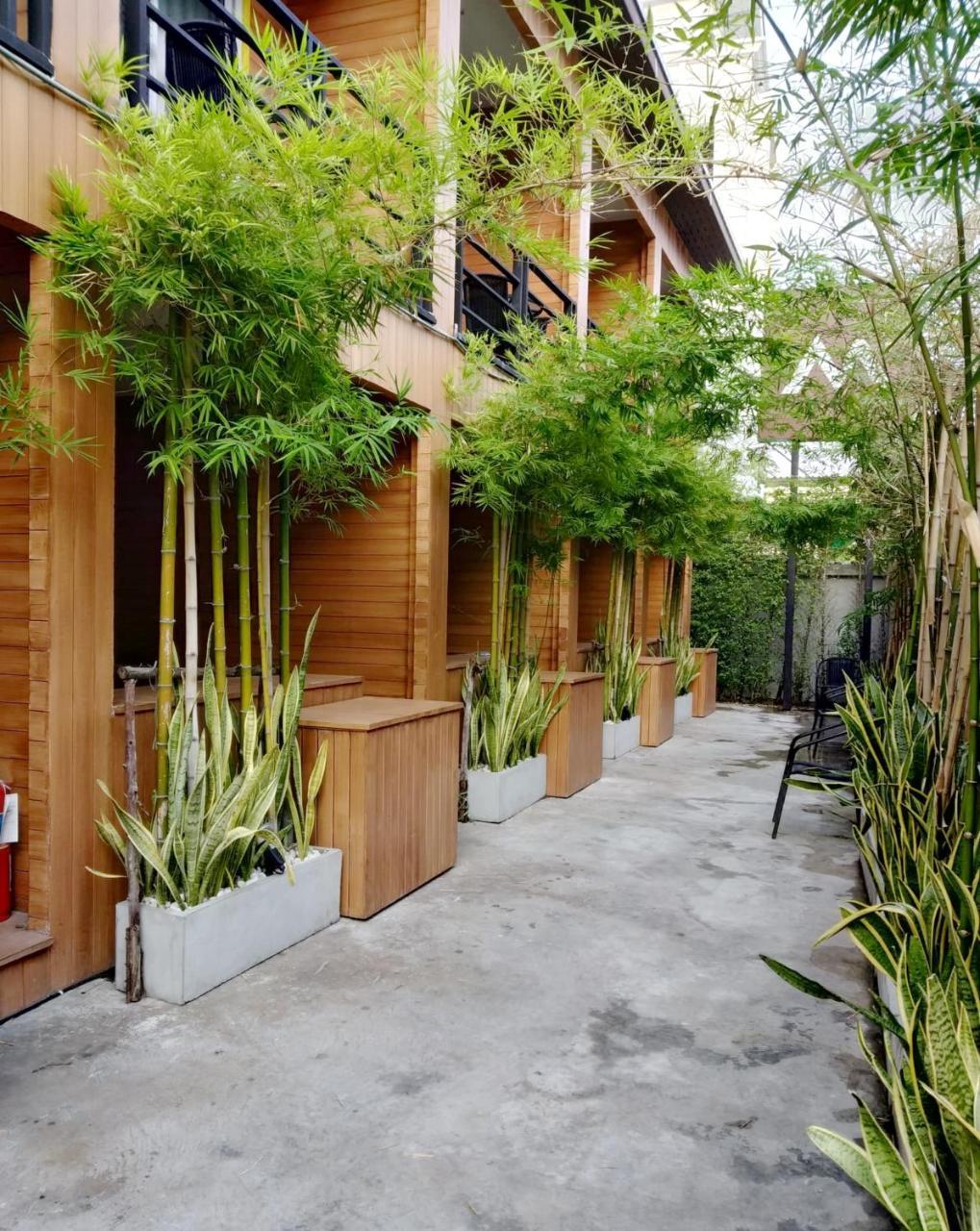 The M Pool Villas Bangkok - Bts Ekkamai Extérieur photo